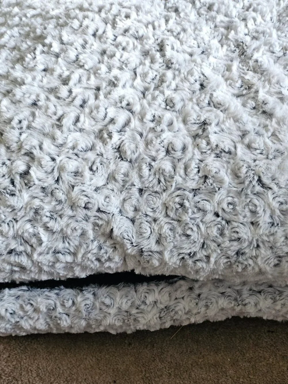 Thick Deluxe Dog Bed/Mat/Travel Bed